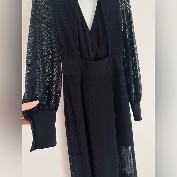 Elegant Long Black H&M Maxi Dress - Picture 6 of 6